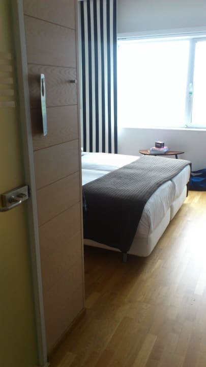 Vom Eingang aus Westcord Hotel Delft