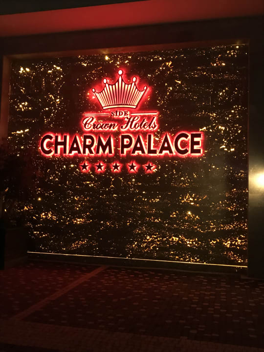 Außenansicht Well Palace Side