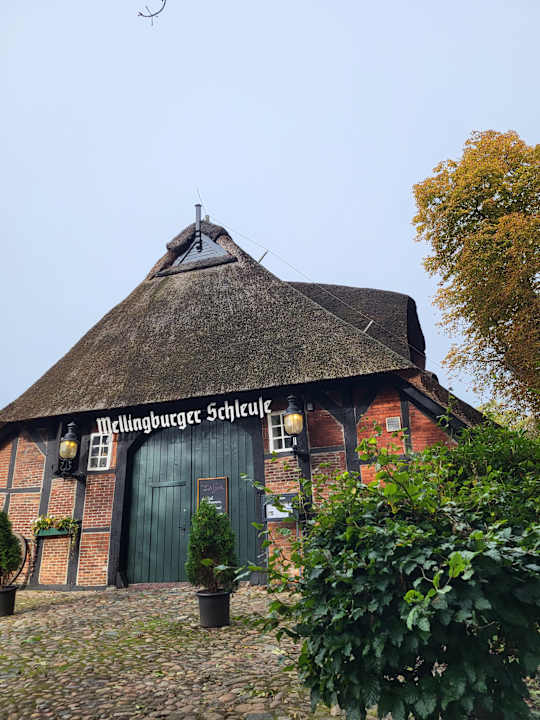 Außenansicht Kleinhuis Hotel Mellingburger Schleuse