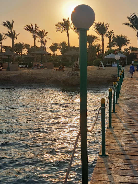 Strand Flamenco Beach & Resort