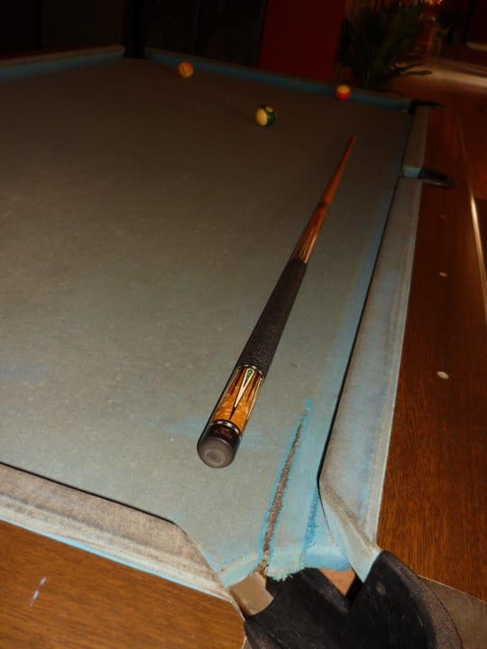 Defekter Billardtisch (seit 2012 so im Internet)  Adaaran Select Hudhuran Fushi - Premium All Inclusive