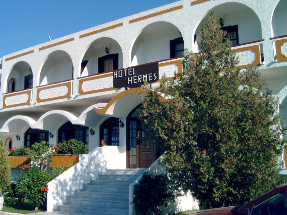 Frontansicht Hotel Hermes