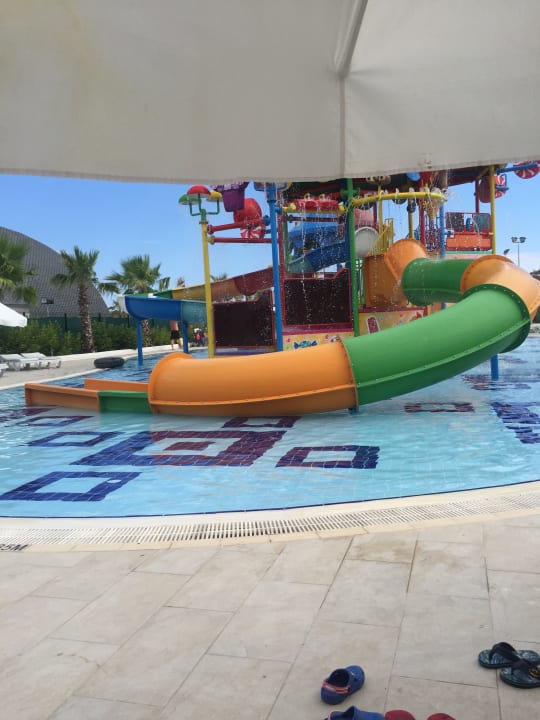 Pool Saturn Palace Resort Hotel