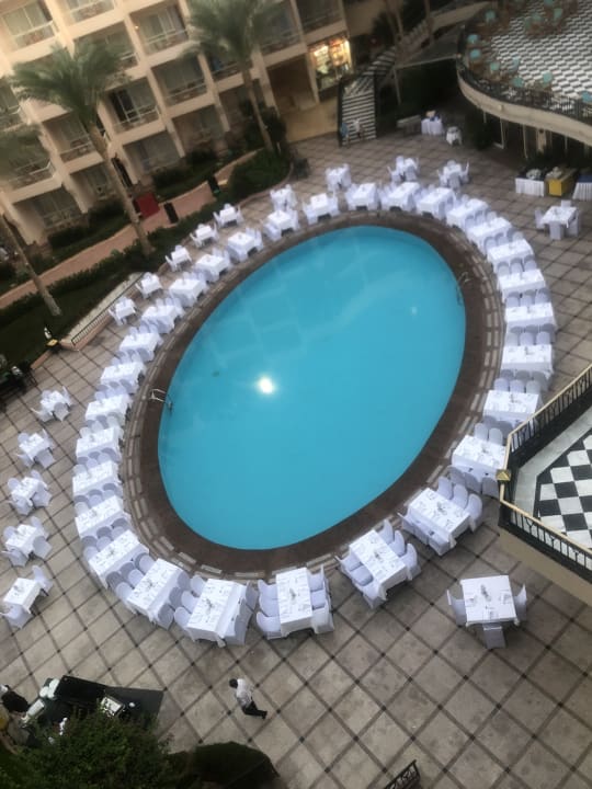 Pool Sea Star Beau Rivage