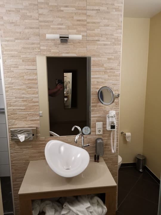 Zimmer Tropical Islands Resort