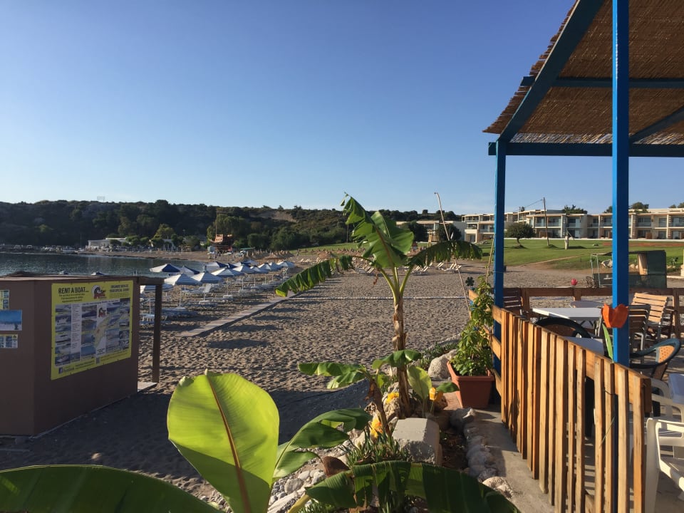 Strand Hotel Memphis Beach