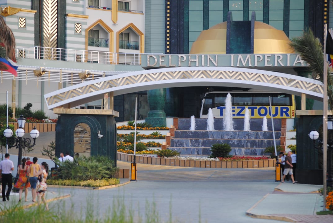 Eingang Hotel Delphin Imperial