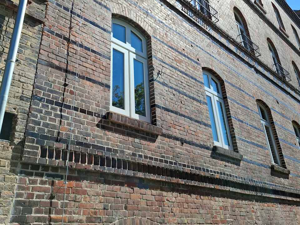 Außenansicht ARCHE Dwór Uphagena Gdańsk