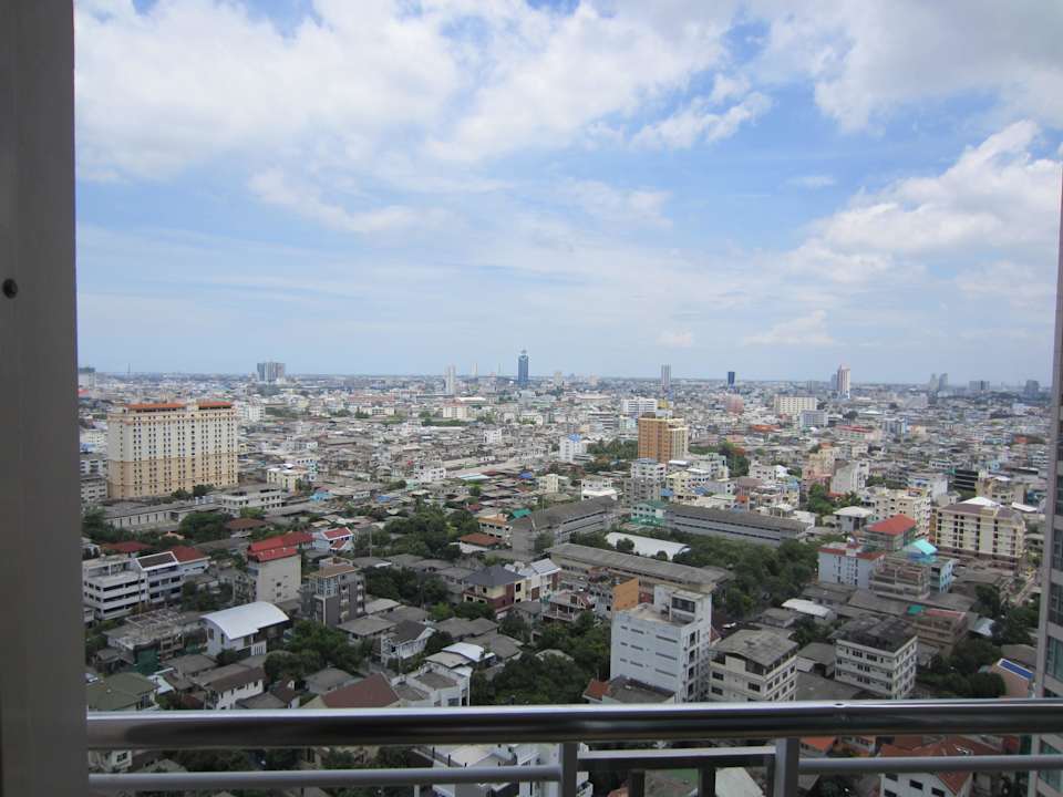 Ausblick vom Balkon JC Kevin Sathorn Bangkok Hotel