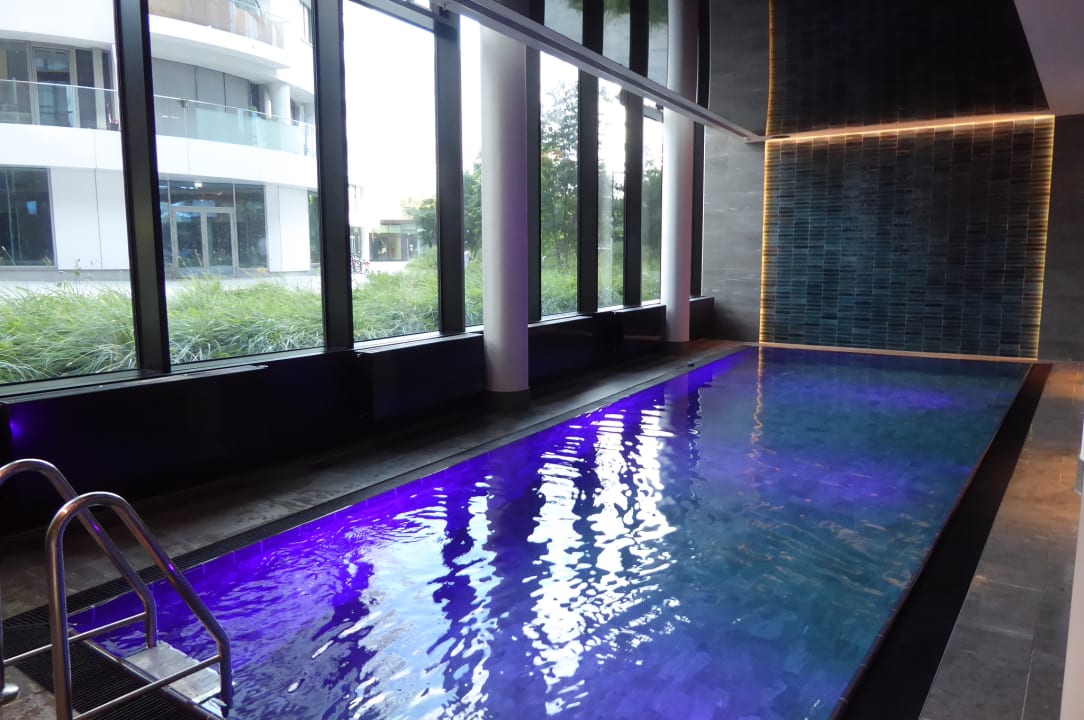 Pool Adina Apartment Hotel Vienna Belvedere