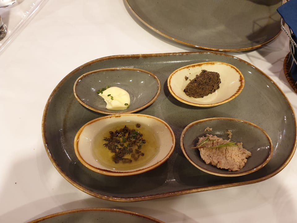 Gastro Xanadu Resort Hotel