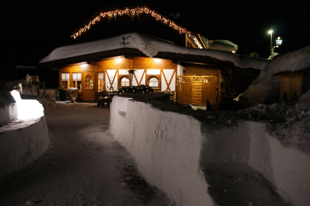 Kolmenhof Icebar Gasthaus Kolmenhof an der Donauquelle
