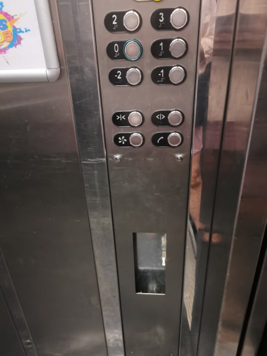 Sonstiges Well Palace Side