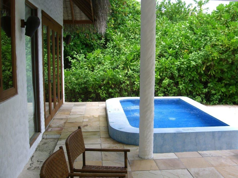 Splash Pool der Residence Villa Hideaway Beach Resort & Spa