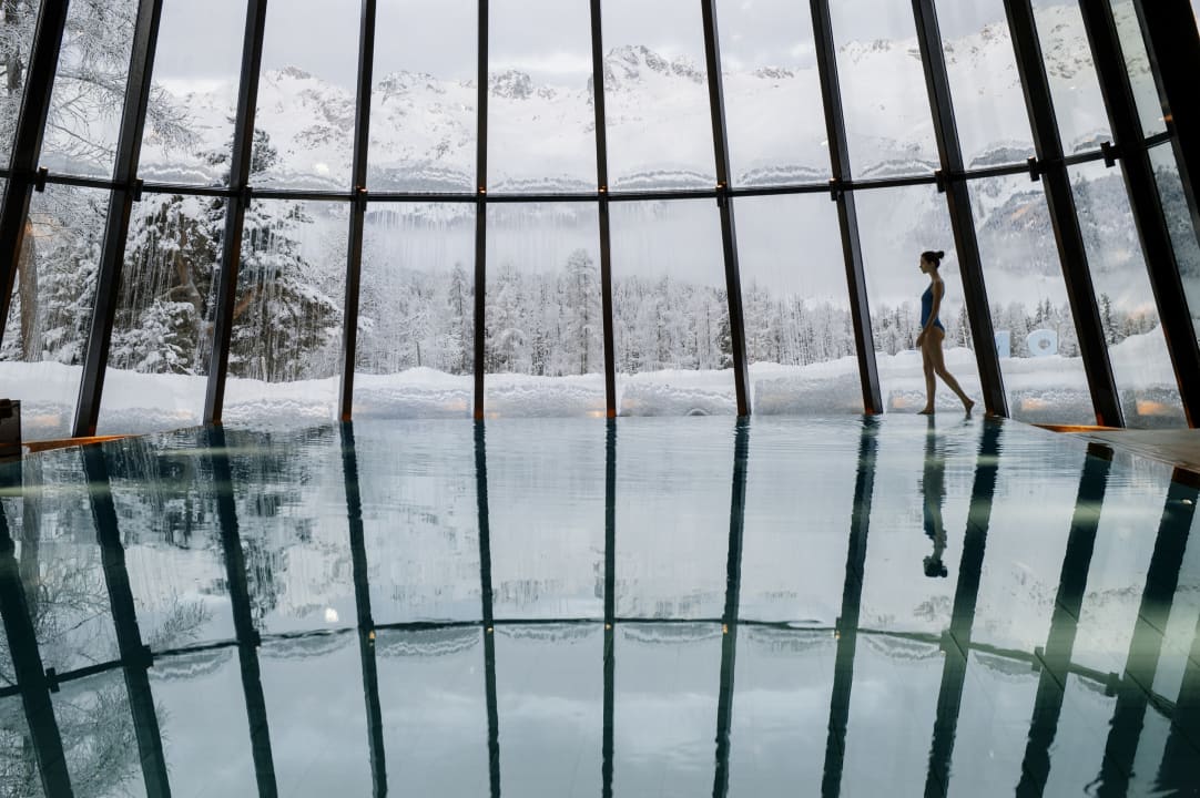 Pool Grand Hotel Kronenhof Pontresina