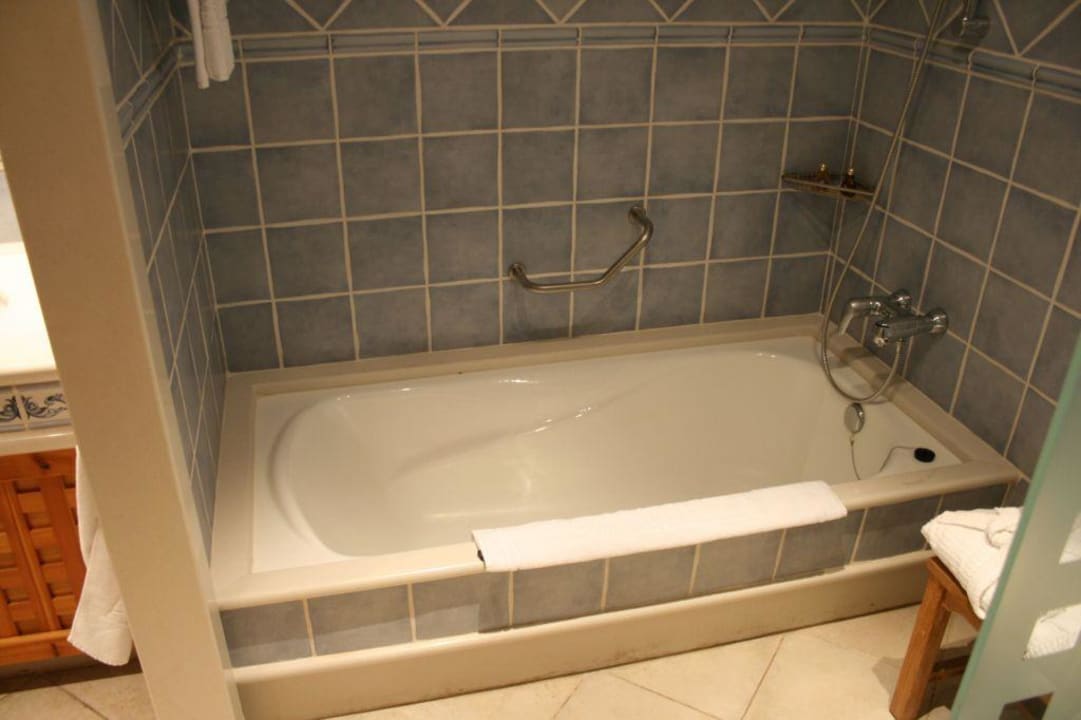 Die Badewanne Princesa Yaiza Suite Hotel Resort