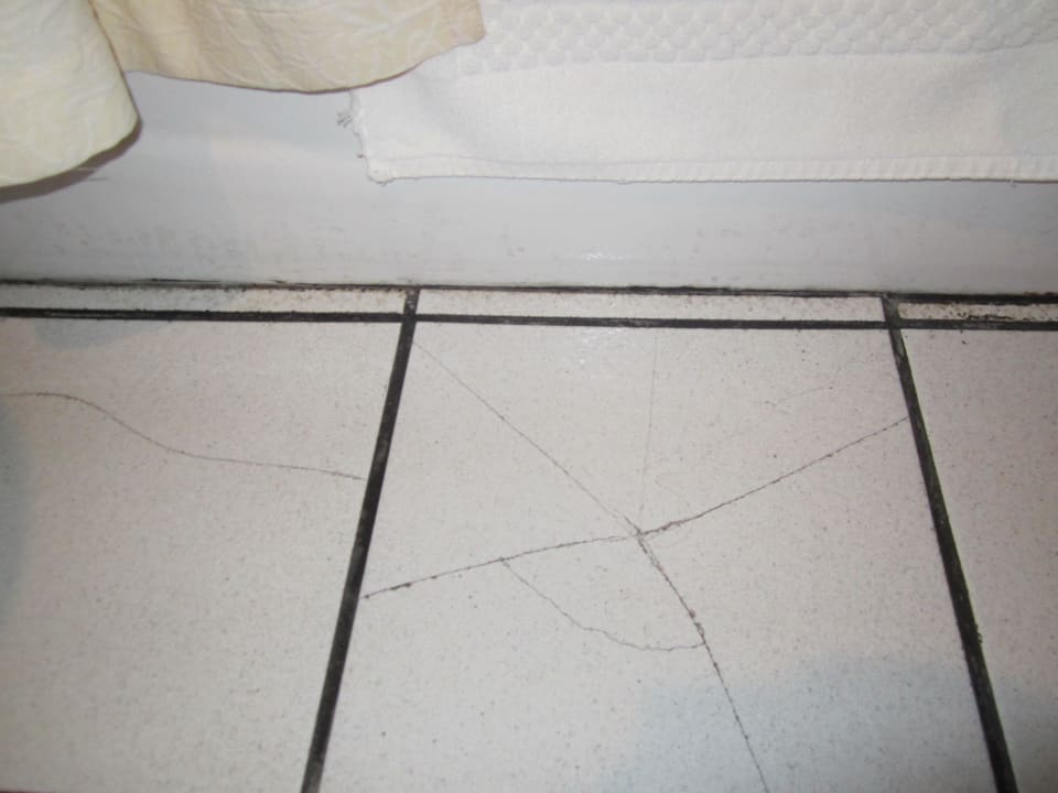 Renovierungsbedürftig Heron House - Adults only