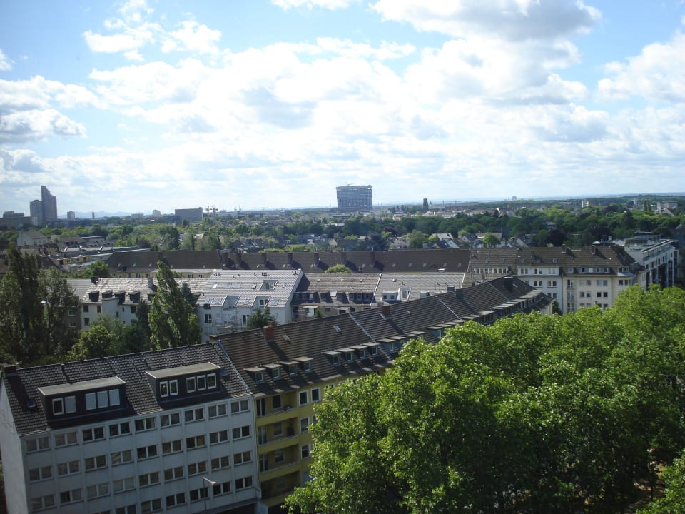 Ausblick vom Hotelzimmer im 9. Stock AMERON Köln Hotel Regent