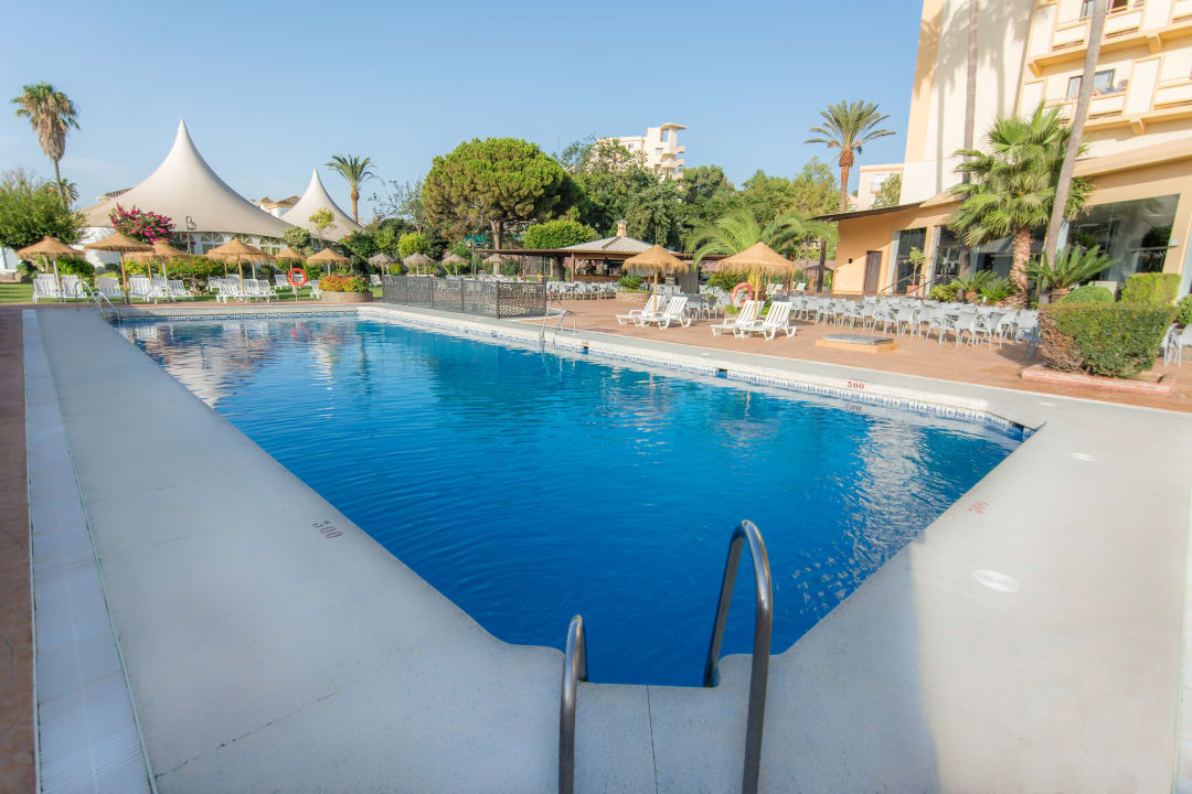 Pool Hotel Royal Costa