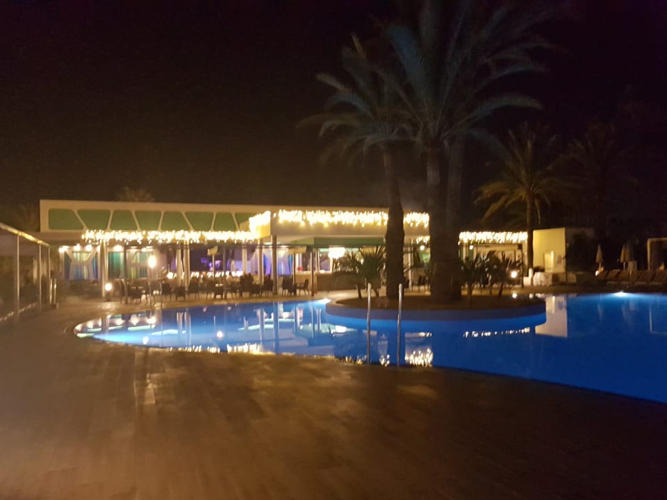 Pool Hotel Riu Papayas