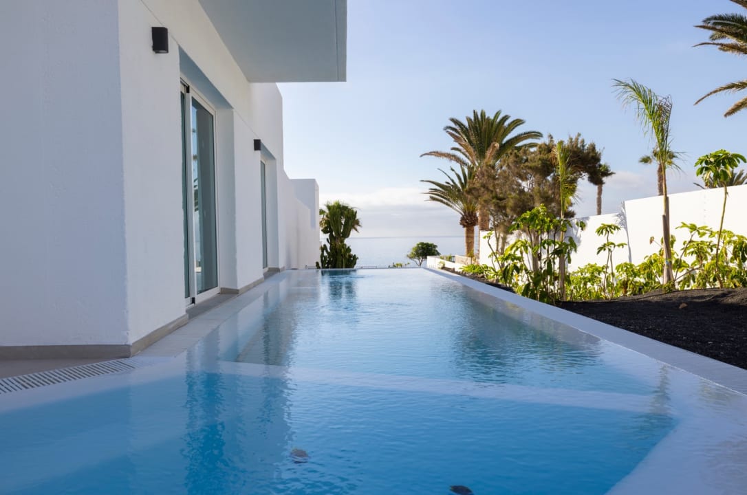 Pool Radisson Blu Resort Lanzarote (Adults Only +16)