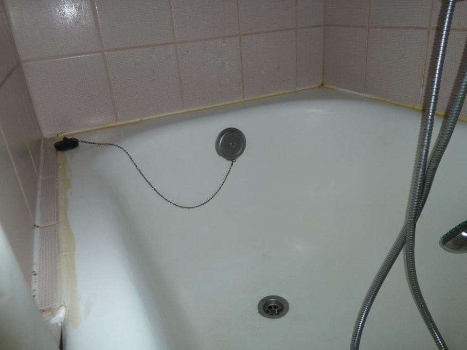 Kupelna Santa Marina Beach