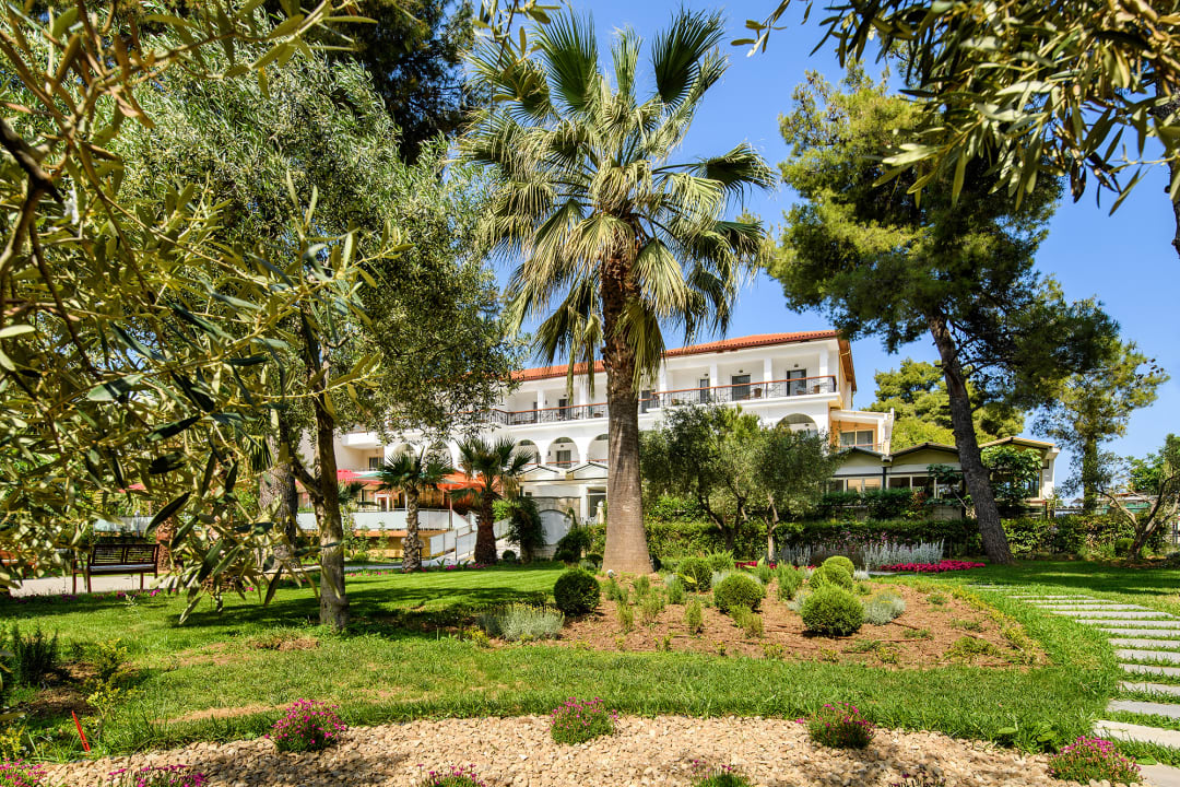 Gartenanlage Hotel Portes Beach