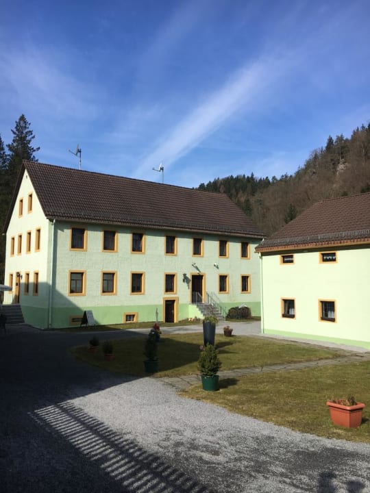 Außenansicht Pension Mittelndorfer Mühle