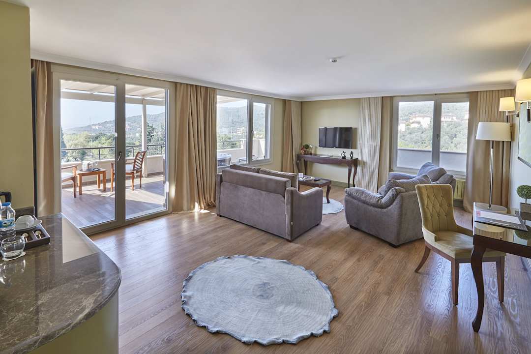 Zimmer Ramada Resort by Wyndham Kazdaglari Thermal and Spa