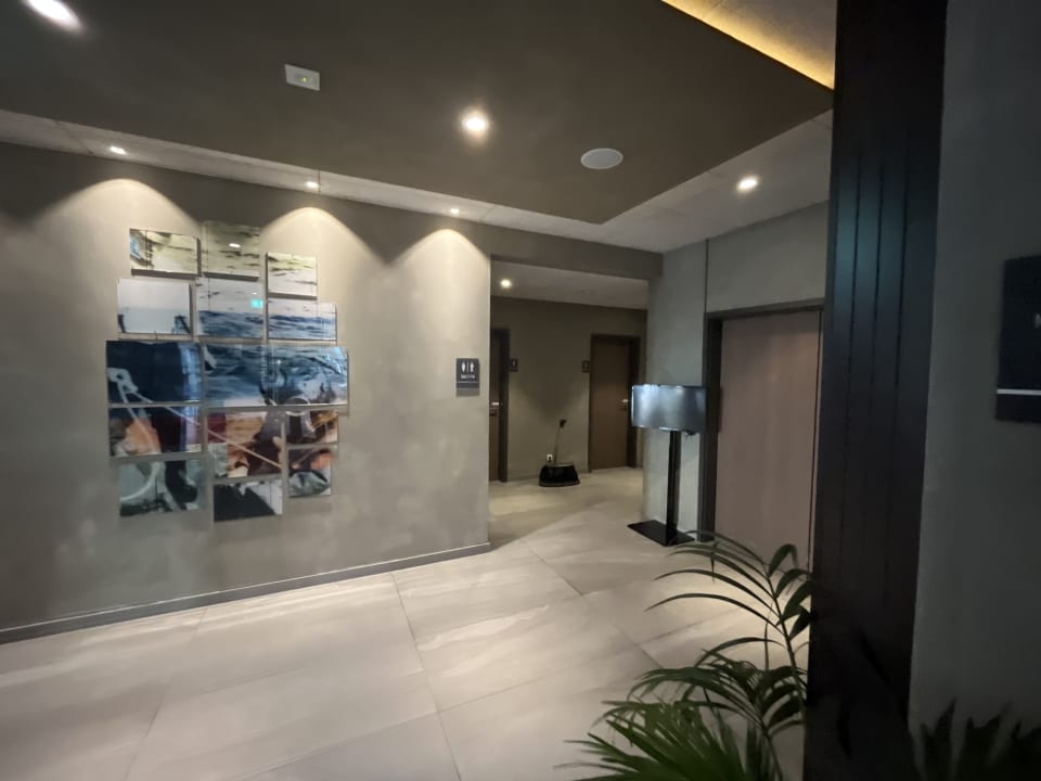 Lobby Hafenhotel Meereszeiten