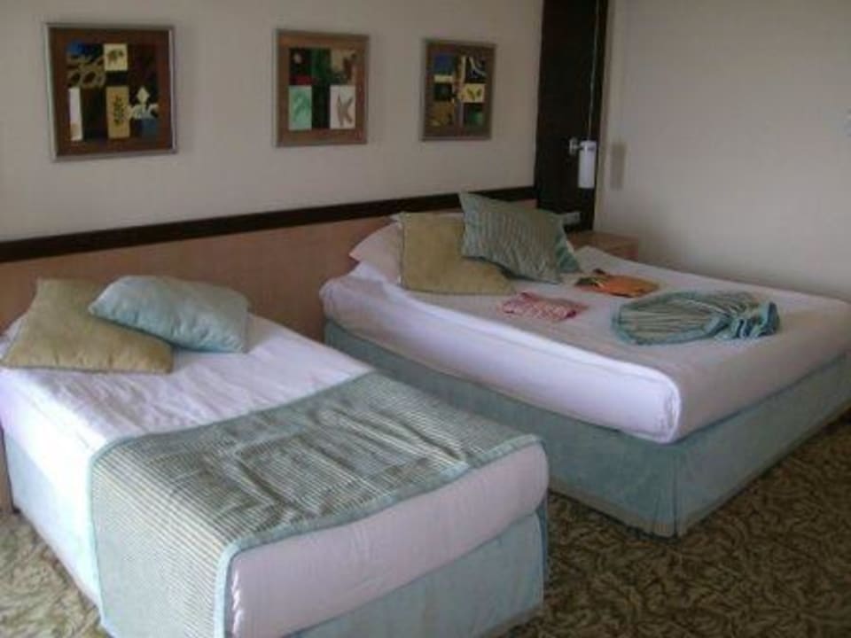 Zimmer Royal Wings Hotel