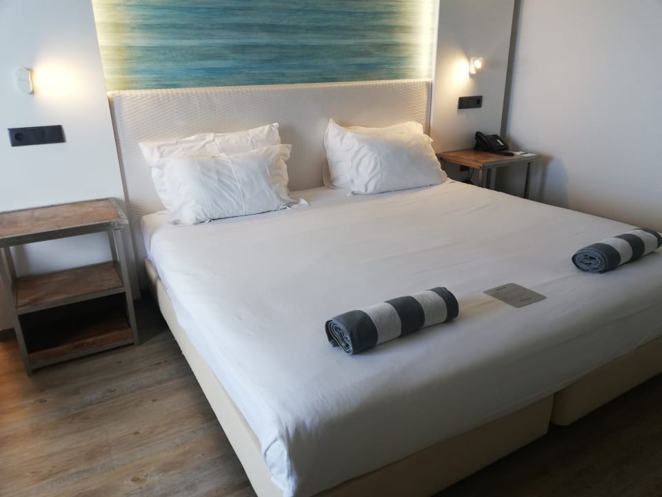 Zimmer Hotel Baia Azul