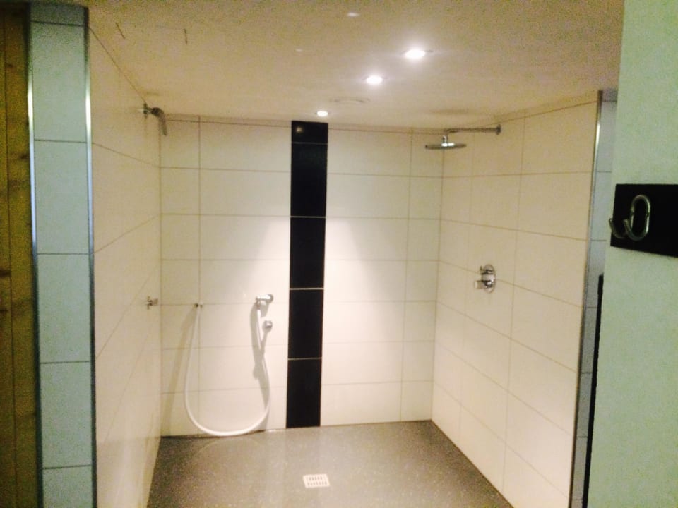 Dusche Hotel Brauhaus Stephanus