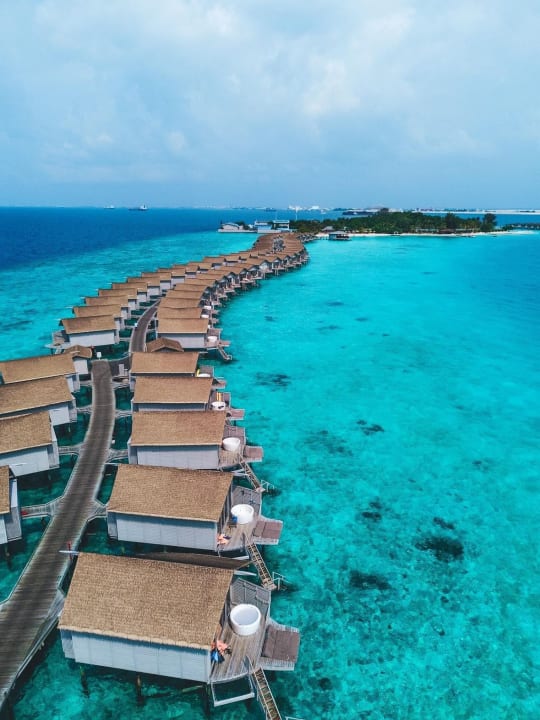 Außenansicht Centara Ras Fushi Resort & Spa Maldives