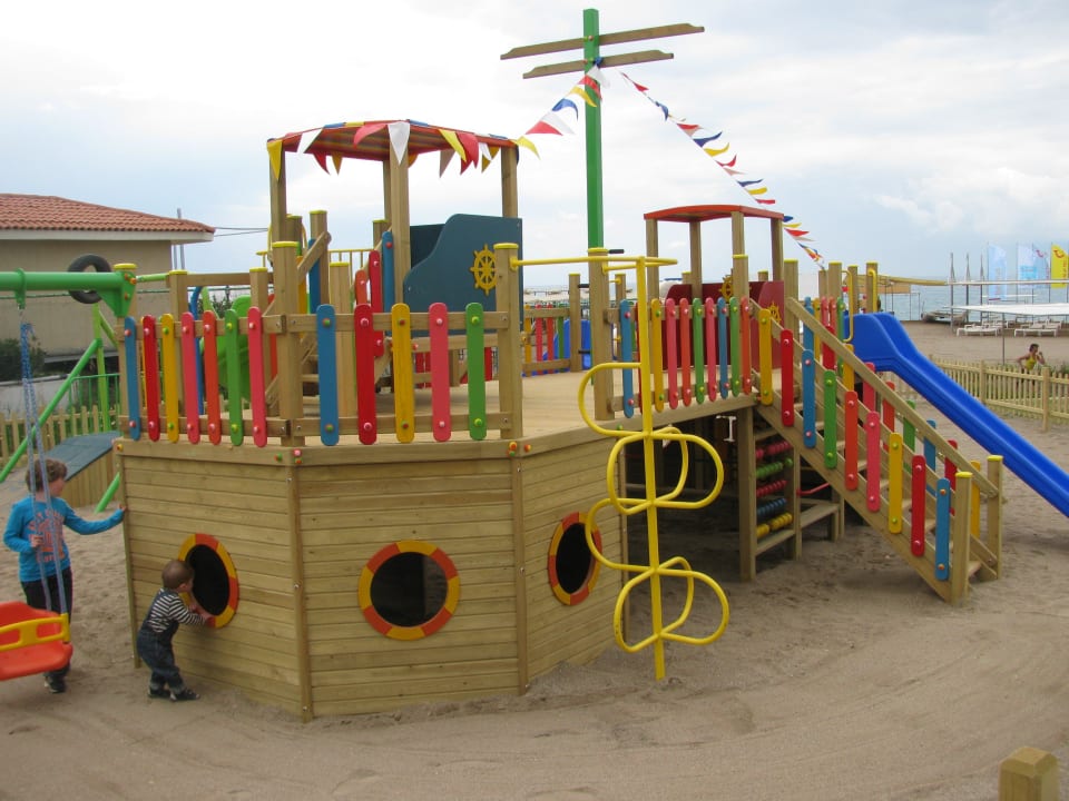 Piratenboot, ganz neu TUI BLUE Palm Garden