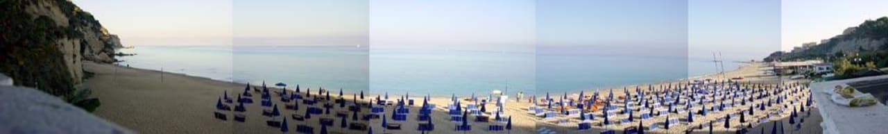 Strandpanoramaaufnahme Aldiana Club Rocca Nettuno Calabria