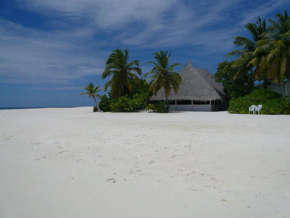 Blick auf die Main-Bar Angaga Island Resort