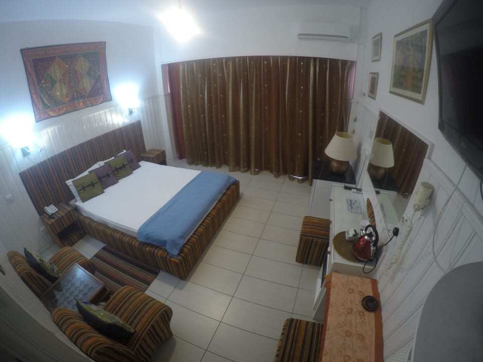 Zimmer Asty Hotel