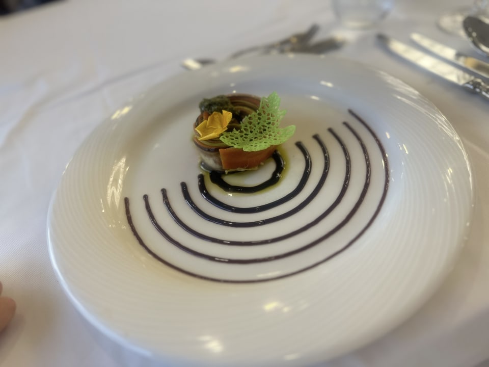 Gastro Adora Hotel & Resort