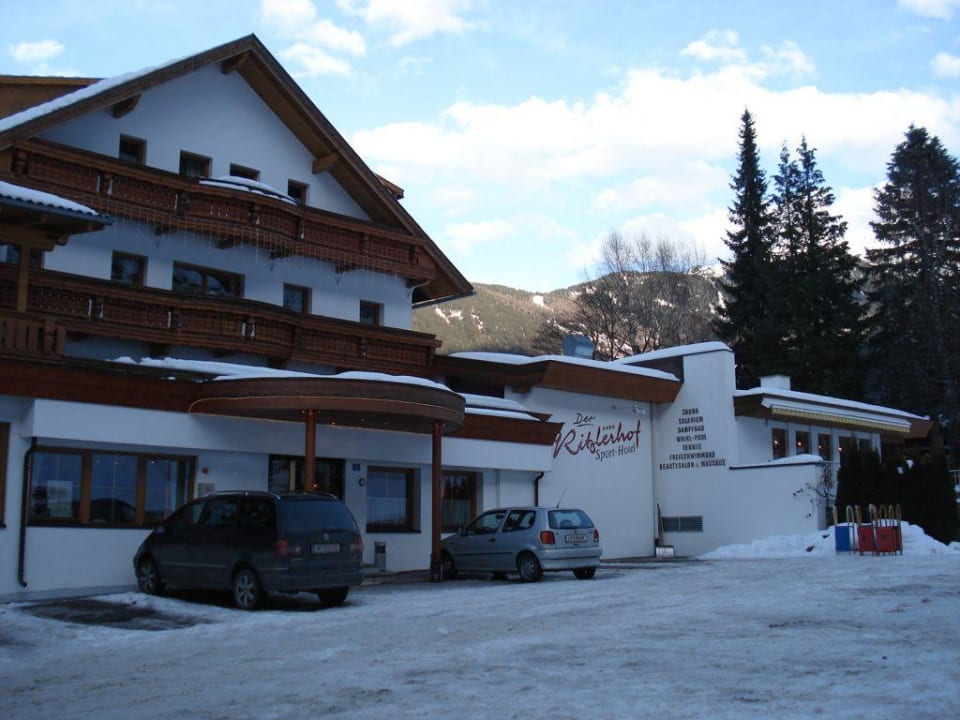 Hotel im Winter Hotel Ritzlerhof