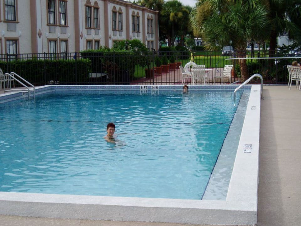 Poolanlage im La Quinta Orlando I-Drive Hotel La Quinta Inn Orlando I-Drive North