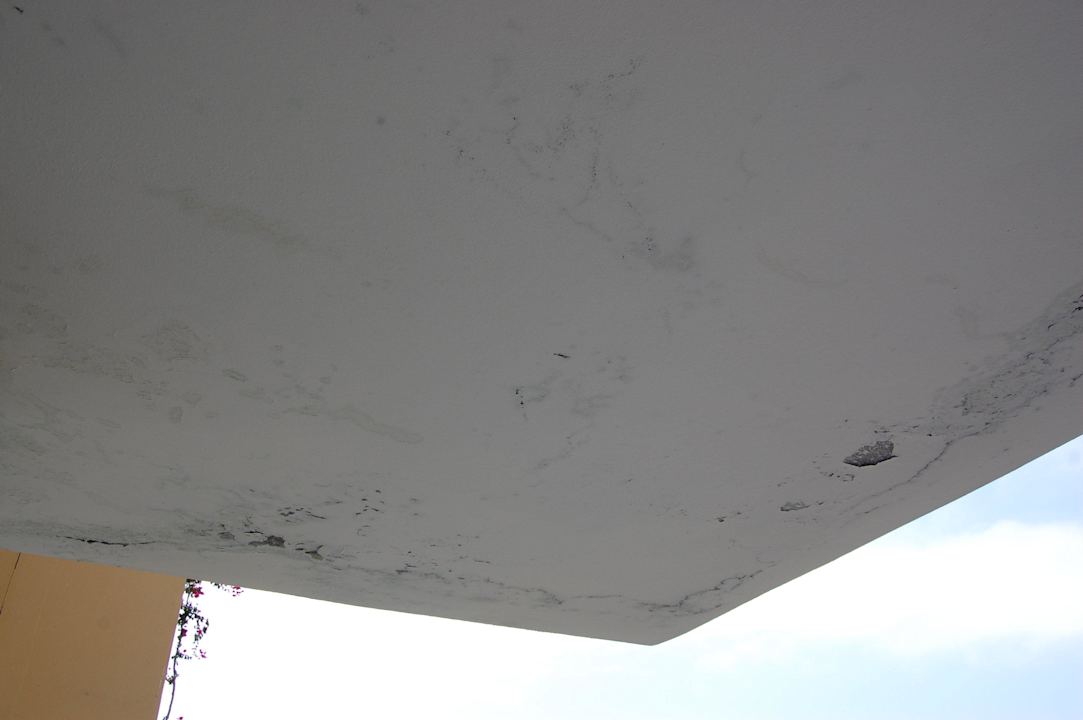 Balkon obok Larina Resort Spa & Hotel