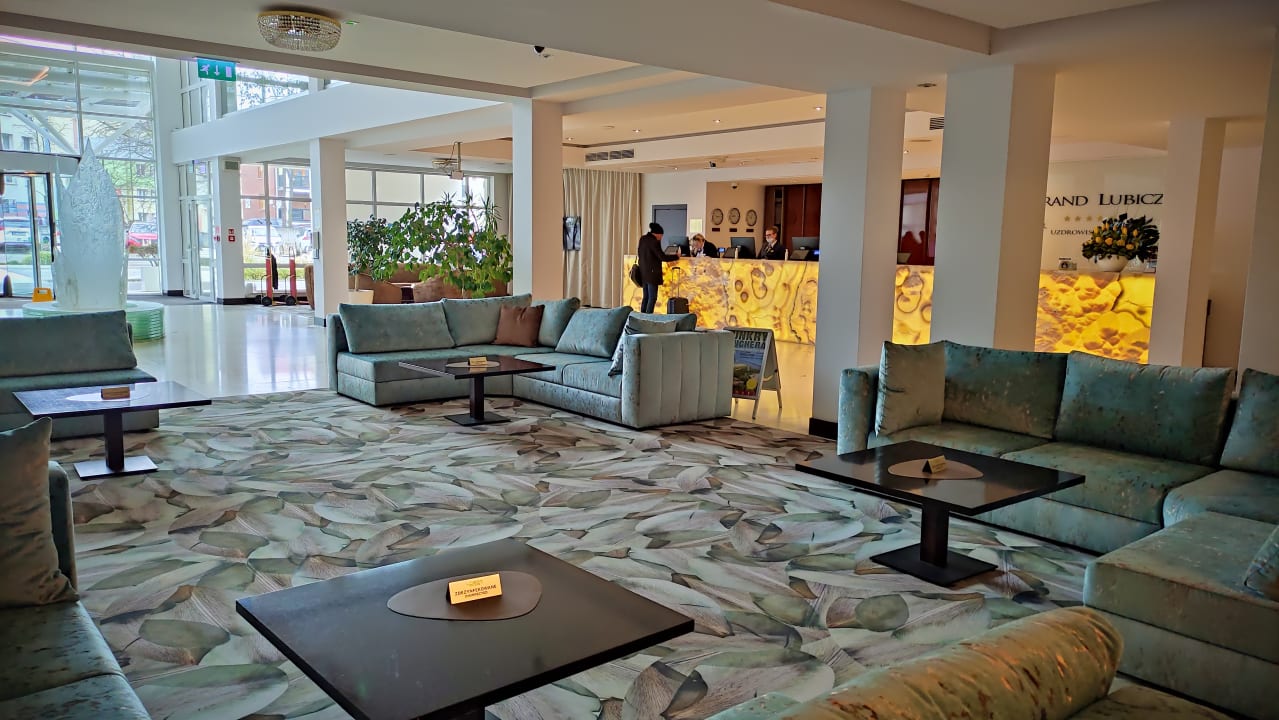 Lobby Grand Lubicz – Uzdrowisko Ustka
