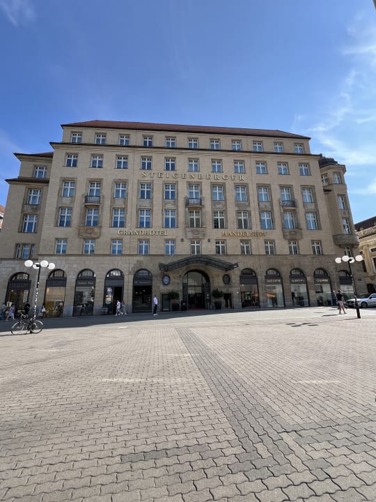 Außenansicht Steigenberger Icon Grandhotel Handelshof