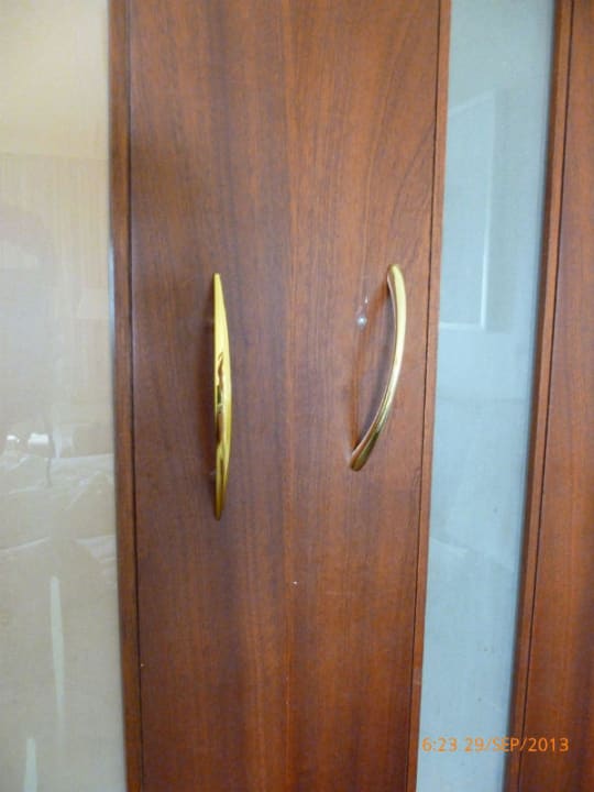 Möbel im 5-Sterne-Hotel Radisson Blu Resort Fujairah