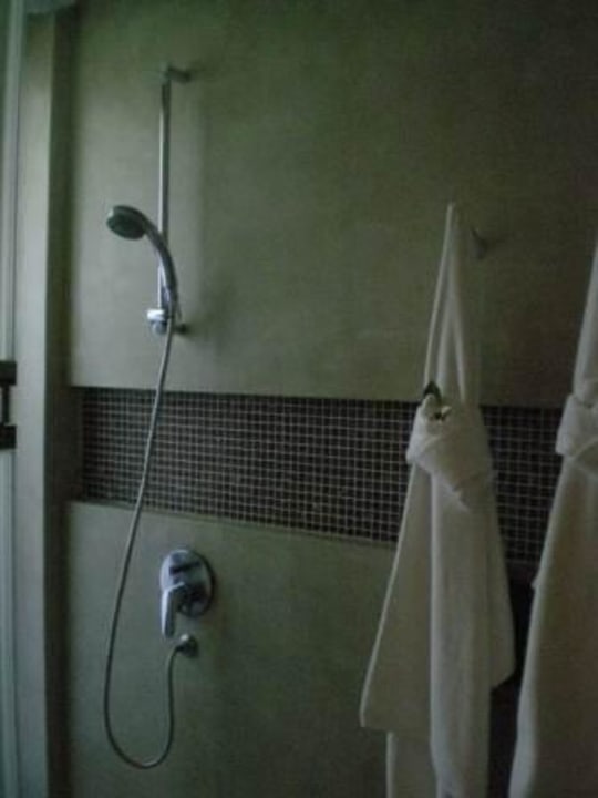 C110 Dusche Pavilion Samui Villas & Resort