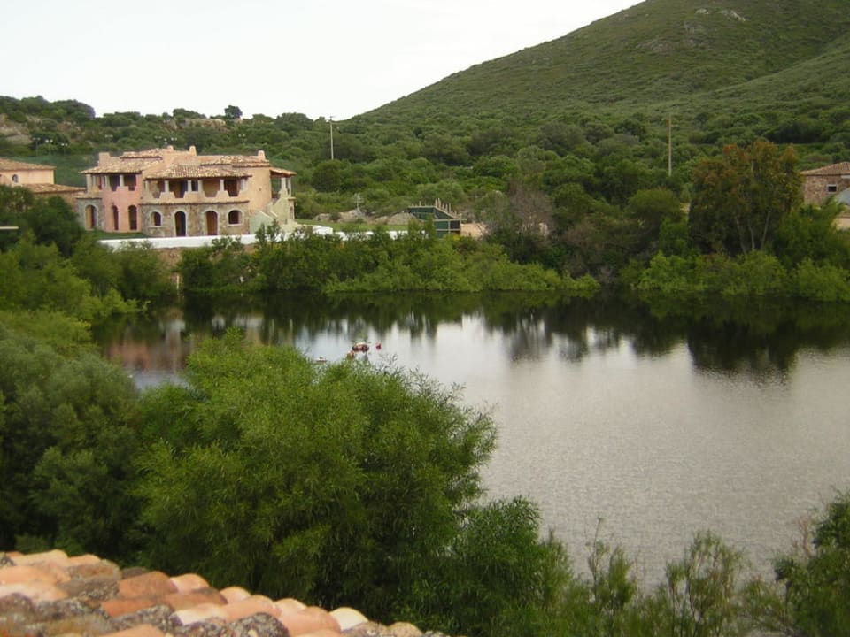 Die Häuser von außen  Il Borgo di Punta Marana