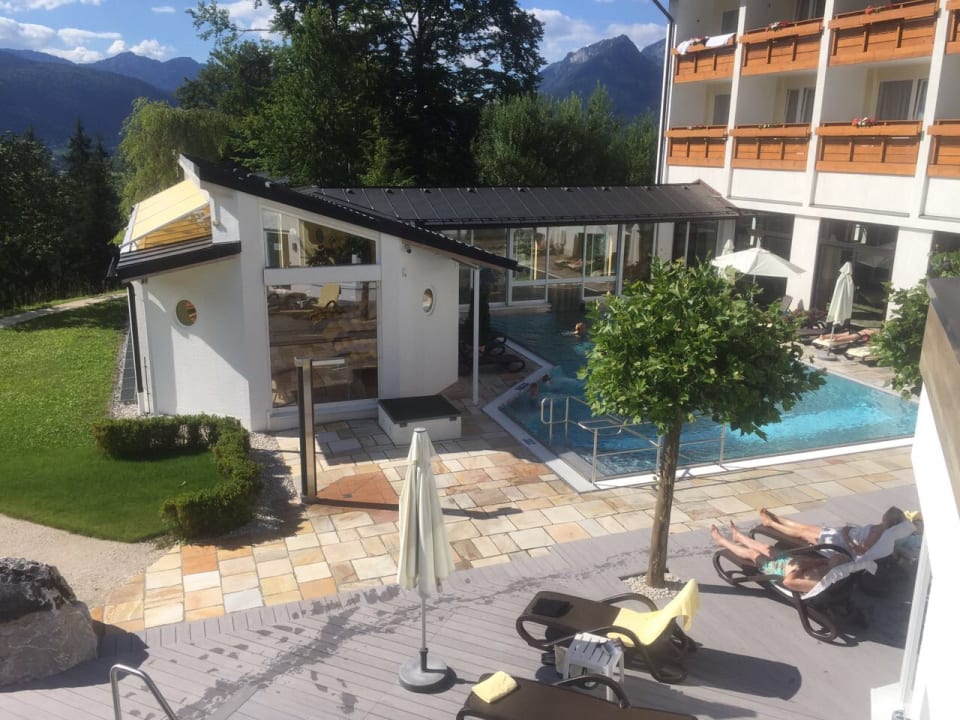 Pool Alm- & Wellnesshotel Alpenhof