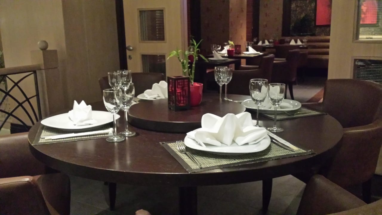 Asia Restaurant Balmy Foresta