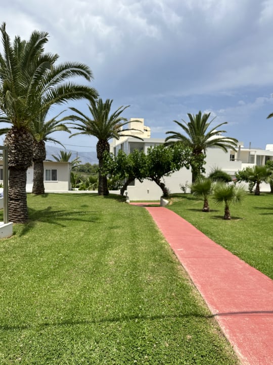 Gartenanlage HARPIN Georgioupolis Resort Aquapark & SPA